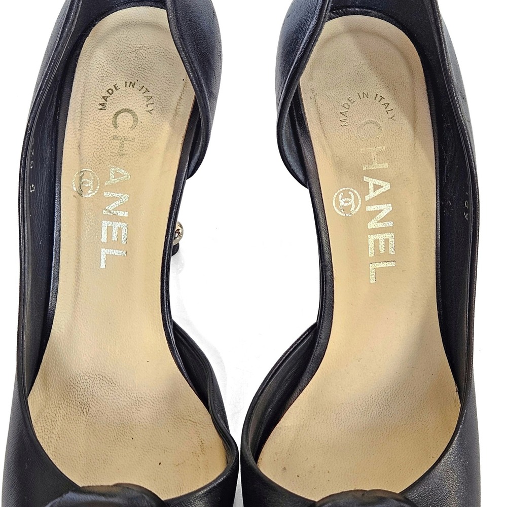 Chanel Black Leather Camellia Half-d'Orsay Pumps 3D Floral Size 37 - Picture 6 of 12